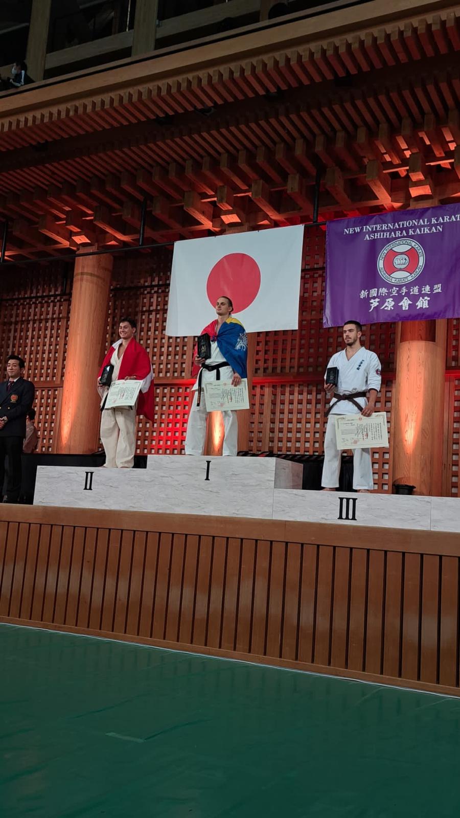 Kyokushin karate Instructor Robert in competition winning the world championship of Ashihara Karate Kaikan in Japan